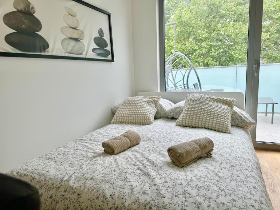 Rooftop Apartment With Balcony & Free Parking فيينا المظهر الخارجي الصورة